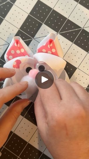 6.2K views · 133 reactions | Let's make Easter bunny bows 🐰 #easterdiy #easterbunny #bunnybow #easterhairbows #hairbowdiy #bowtutorial #eastercraft #bunnydiy #ribbonforbows #hairbow | Mommy Crafts A lot | Mommy Crafts A lot · Original audio Bunny Hair Bows, Hair Bow Instructions, Hair Bow Tutorial, Bow Tutorial, Diy Hair Bows, Easter Diy, Easter Crafts, Hair Bow, Hair Pieces