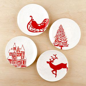 Christmas Bowl Decorations, Xmas Plates, Table For Christmas, Cookies For Santa Plate, Holiday Plates, Red White Christmas, Christmas Dinnerware, Christmas Crafts To Make, Christmas Outdoor