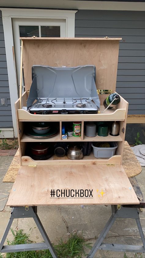 Camper Furniture Ideas, 4x4 Camping Setup, Chuck Box Ideas, Chuck Box Camping, Diy Chuckbox, Camp Kitchen Chuck Box, Camping Chuck Box, Camp Kitchen Box, Outdoor Camping Kitchen