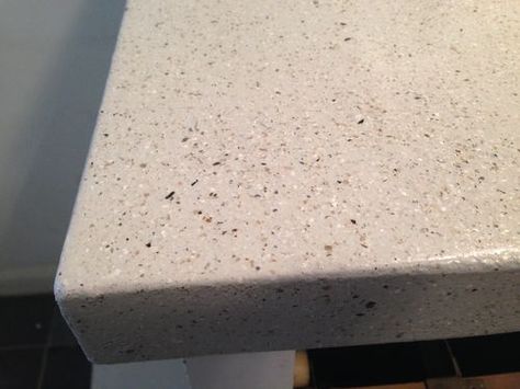 A Review of the SpreadStone Mineral Select Countertop Refinishing Kit by Daich Coatings Plus Tips and Advice Untraditional Kitchen, Daich Countertop, Paint Cupboards, Countertop Refinishing Kit, Countertop Refinishing, Campsite Decorating, Countertop Redo, Refinish Countertops, Countertop Makeover