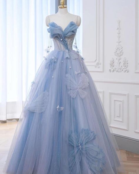 Blue Sweet 15 Dresses, Tulle Formal Dress, Debut Gowns, Gaun Abad Pertengahan, Prom Dress Blue, Tulle Long Prom Dress, Tulle Sleeves, Blue Tulle, Prom Dress Inspiration