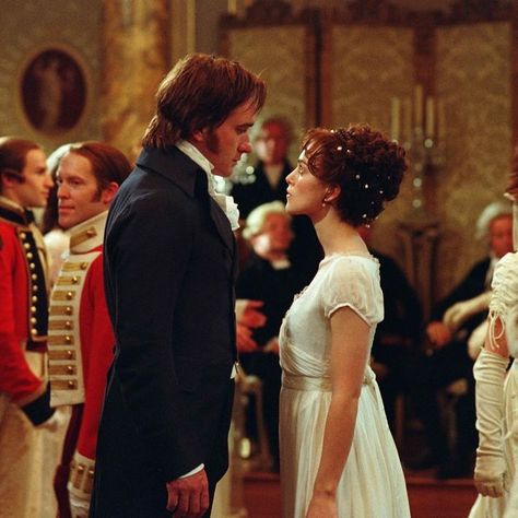 Pride and Prejudice meme! Pride & Prejudice Movie, Darcy And Elizabeth, Pride And Prejudice 2005, Keira Knightly, Jane Austin, Elizabeth Bennet, Matthew Macfadyen, Mr Darcy, Keira Knightley