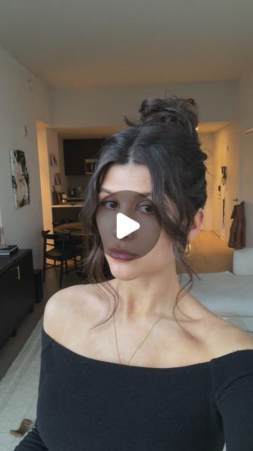 Devin Raimo on Instagram: "my favorite part is taking it out at the end of the night" Over Night Hairstyles, Hairstyles For Night Out, Hairstyles For Night, Night Out Hairstyles, Very Easy Hairstyles, Out Hairstyles, Styled Hair, Night Hairstyles, Easy Updos