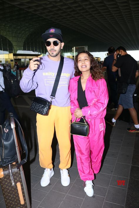 Rohanpreet Singh, Neha Kakkar, At Airport, Game Logo Design, Game Logo, Bollywood News, Casual Style Outfits, Style Outfits, Red Leather Jacket