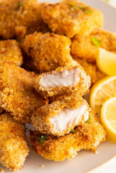 Air Fryer Catfish Nuggets, Catfish Nuggets Recipes, Air Fryer Catfish, Fried Catfish Nuggets, How To Cook Catfish, Catfish Nuggets, Fish Nuggets, Southern Fried Catfish, Air Fryer Fish Recipes