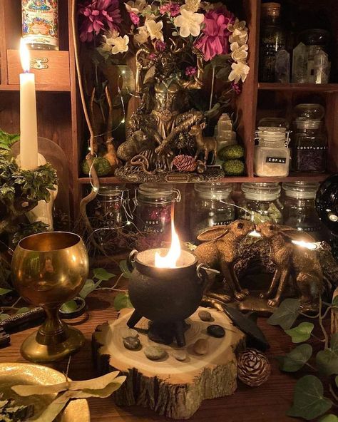 Photo by Enchanted Living on May 01, 2022. Candles Witch Aesthetic, Pagan Altar Aesthetic, Whimsigoth Table, Witch Apothecary Aesthetic, Witchcraft Aesthetic Dark, Shadow Magic Aesthetic, Healer Witch, Beltane Altar, Spell Altar