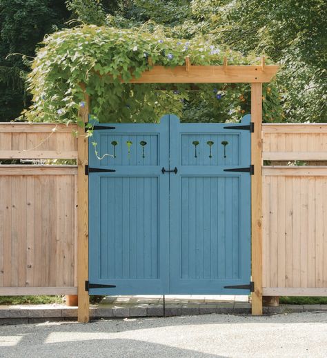 Gate Between House And Garage, Pergola Gate, Arbor With Gate, Gate Arbor, Garden Arbor With Gate, Wood Garden Trellis, Backyard Fencing, Trellis Gate, Building A Gate