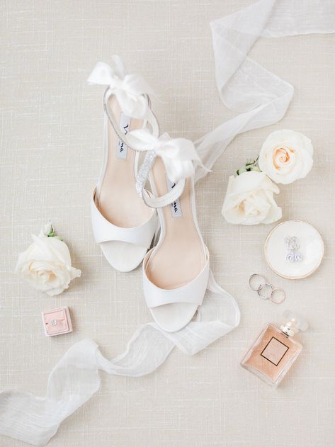 Wedding Flat Lay Bride, Bridal Details Photography, Bridal Prep Photography, Wedding Details Photos, Wedding Shoes Photography, White Bridal Shoes, Wedding Venue Houston, Bridal Details, Bridal Flats