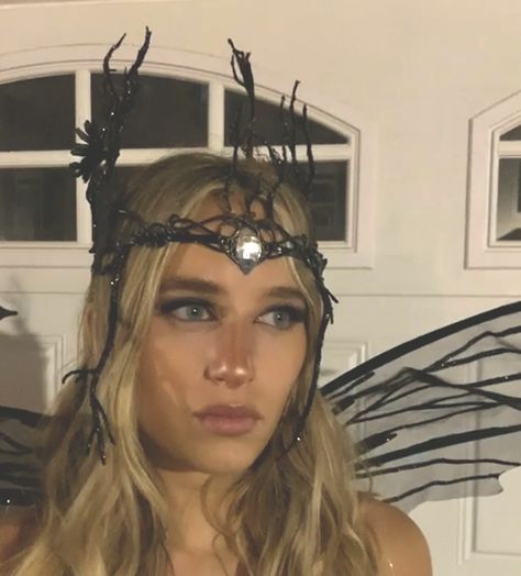 DIY Kendall Jenner's forest fairy costume Scary Fairytale Costume, Dark Butterfly Costume, Dark Fairies Costume, Emo Fairy Costume, Dark Woodland Fairy Costume, Dark Pixie Costume, Dark Forest Fairy Costume, Scary Fairy Costume, Dark Fairy Costume Halloween