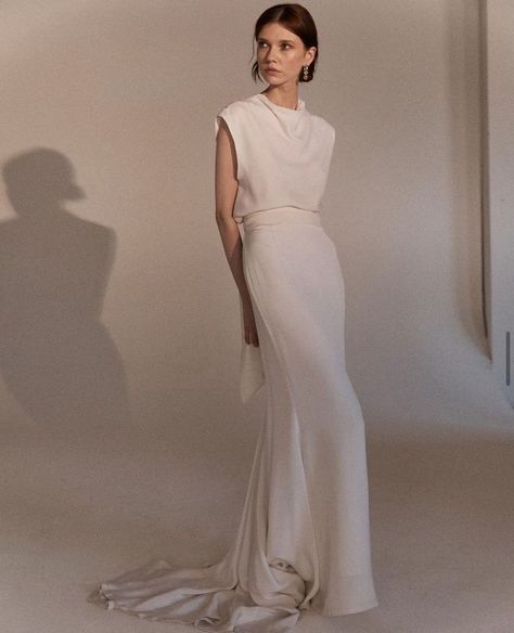 SELENE CAMISOLE & DELFINA SKIRT by Lola Varma Lola Varma, Japanese Wedding Dress, Edgy Wedding, Kebaya Dress, Bridal Gallery, Gown Inspiration, Bridal Separates, Brides Wedding Dress, Modern Wedding Dress