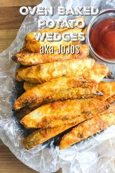 Jo Jo Potatoes Wedges Baked, How To Make Jojos Potatoes, How To Make Jojo Potatoes, Baked Jojo Potatoes, Oven Fries Wedges, Jo Jo Potatoes Wedges, Baked Potato Wedges Oven Crispy, Potato Wedges Baked Crispy, Jojo Fries