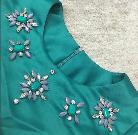 Stone Work Designs For Dresses, Beads Work On Kurti Neck, Cl Fashion, Hand Beaded Embroidery, Hand Embroidery Dress, Latest Model Blouse Designs, Simple Embroidery Designs, Beads Work, Kurti Embroidery Design