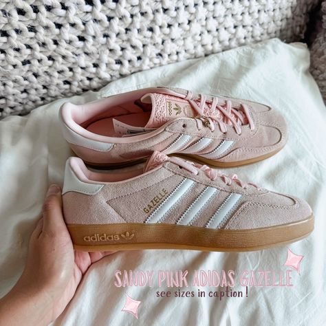 How gorgeous… 💖🌷🎀 📌 Save this post to your “sneaker must haves” Adidas Gazelle ‘Sandy Pink’ 💄 💲160 Sizes available: 7.5 women’s 8.5 women’s **comment what size you are looking for if we do not have your size** 100% authentic ✔️ Ready to start your sneaker addiction?! Head to this link: FLYKICKSCO.COM #sneakers #smallbusiness #shoes #coolshoes #smallbusinessowner #sneakerheads #womensneakers #springsneakers #springfashion #sneakerforwomen #adidasgazelle #fashionstyle #sneakercollect... Sneaker Must Haves, Pink Adidas Gazelle, Gazelle Outfit, Adidas Gazelle Outfit, Pink Gazelles, Gazelle Adidas, Adidas Gazelle Indoor, Spring Sneakers, Pink Adidas