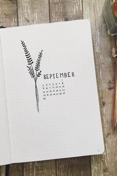 September Bullet Journal Cover, Monthly Cover Ideas, Easy Journal, Journal Cover Ideas, September Bullet Journal, Bullet Journal September, Crazy Laura, Bullet Journal Minimalist, December Bullet Journal