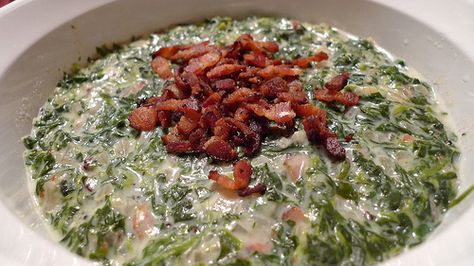 Ruth Chris Creamed Spinach, Healthy Creamed Spinach, Cream Spinach, Crockpot Side Dishes, Creamed Spinach Recipe, Bacon Sauce, Pan Seared Chicken Breast, Ruth Chris, Spinach Recipe