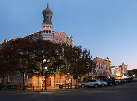 Downtown Georgetown, Texas Georgetown Law, Baytown Texas, Granbury Texas, Georgetown Texas, Mutual Fund, Texas Landmarks, Best Places To Retire, Texas Destinations, Visit Texas