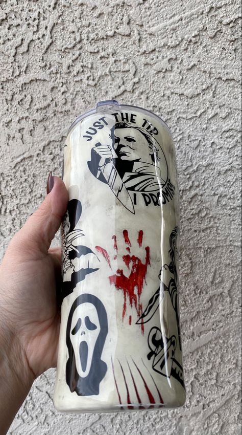 Tim Burton Tumbler Cup, Horror Movie Tumbler Ideas, Horror Movie Tumbler Cup, Horror Tumbler Cup, Horror Gift Ideas, Horror Tumbler, Bull Skull Tattoos, Starbucks Cup Art, A Halloween Costume