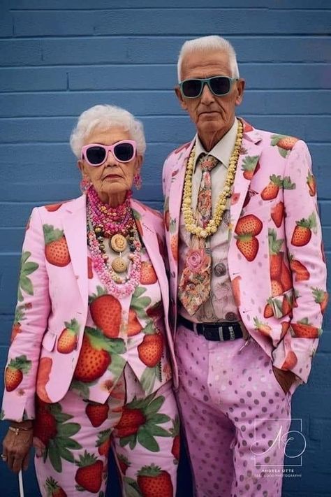 Baddie Winkle, Heir Of Atticus, Handmade Halloween Costumes, 50s Women, Eccentric Style, Hotel Door, Advanced Style, Gorgeous Couple, Lovely Clothes