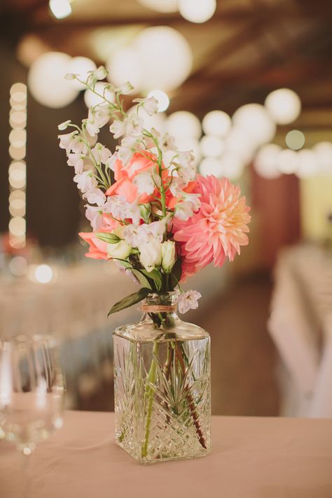 Flowers In Decanters, Crystal Glass Vases, Crystal Vase Centerpiece, Decanter Centerpiece, Tables Photography, Wedding Flowers Vintage, Vase Centrepiece, Crystal Decanters, Buffet Wedding Reception