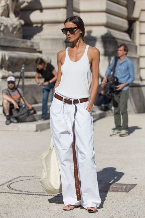 Julie Pelipas, New York Fashion Week Street Style, White Shirts Women, Looks Street Style, Spring Street Style, Fashion Weeks, Looks Chic, Cool Street Fashion, Fashion Week Street Style