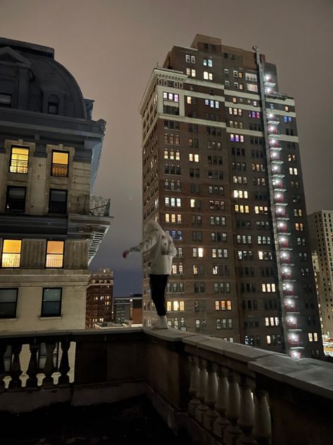 Nighttime City, Philadelphia City Hall, Snow Night, Urban Aesthetic, Sunny In Philadelphia, Center City, Rooftops, Night City, Night Aesthetic