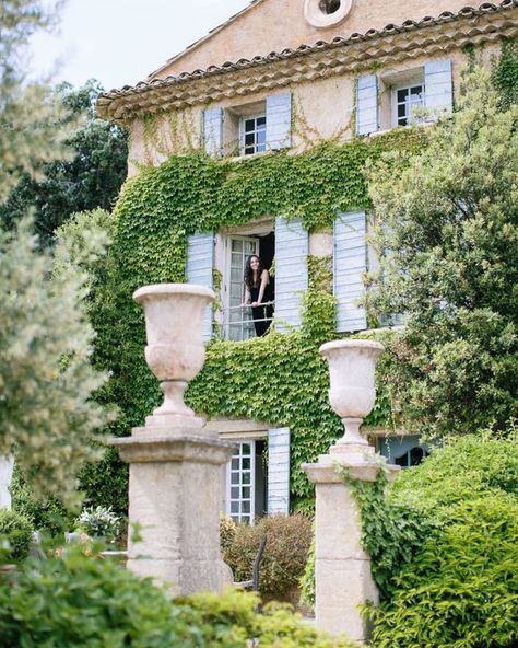 Oh be still my heart!!! Such French loveliness! repost from @stylemepretty French Countryside, French Farmhouse, French Country House, Traditional Architecture, French House, Pretty House, Beautiful Buildings, House Inspiration, Future House