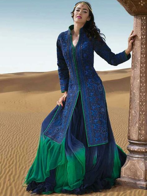 Frontier Bazar Delhi Blue green peacock shade reception dress Peacock Green Dress Indian, Peacock Blue Colour Combination Dress, Peacock Colour Dress, Peacock Green Dress, Peacock Color Dress, Peacock Suit, Blue Colour Suit, Easy Diy Fashion, Blue Wedding Receptions