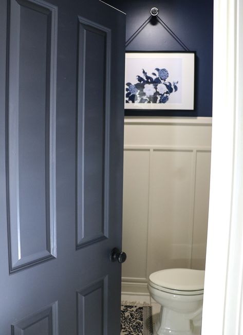 Navy Bathroom Makeover