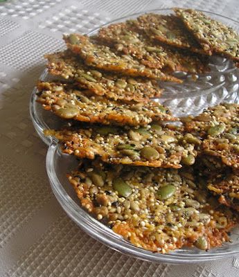 Seed Crackers Recipe, Homemade Crackers Recipe, Shelled Pumpkin Seeds, Seed Crackers, Healthy Crackers, Gluten Free Crackers, Homemade Crackers, Crunchy Snack, Cracker Recipes