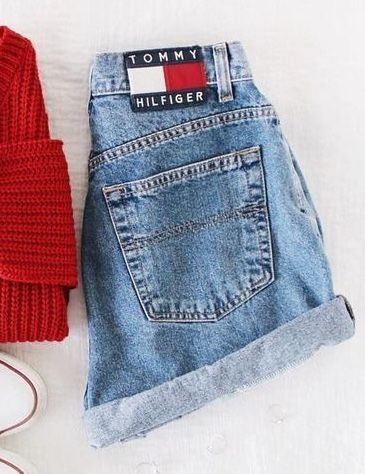 Tommy Hilfiger Tommy Clothes, Tommy Hilfiger Outfits, Tommy Hilfiger Outfit, Tommy Hilfiger Jeans, Short En Jean, Swag Outfits, Teen Fashion Outfits, Tommy Jeans, Outfits Casuales