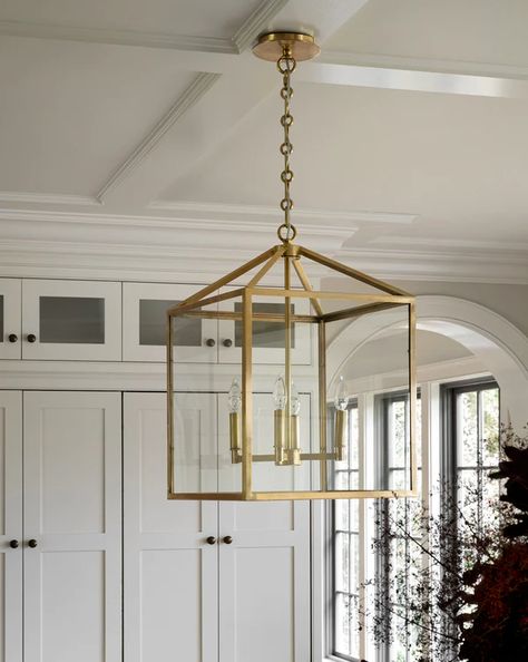 Brass Lantern Pendant, Kitchen Lantern, Lantern Silhouette, Traditional Lanterns, Lantern Pendant Lighting, Lantern Chandelier, Large Pendant Lighting, Industrial Chandelier, Outdoor Pendant Lighting