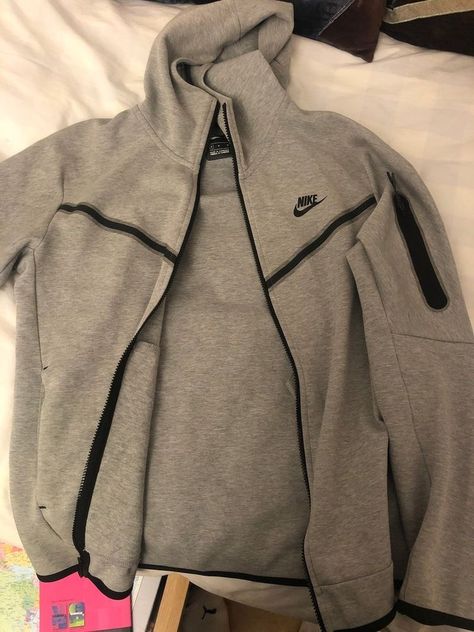 Nike Tech Jacket, Nike Tech Hoodie, Nike Tech Fleece Hoodie, Tech Fleece Hoodie, Hype Clothing, Cute Nike Outfits, Green Leather Jackets, Black Nike Shoes, Streetwear Fits