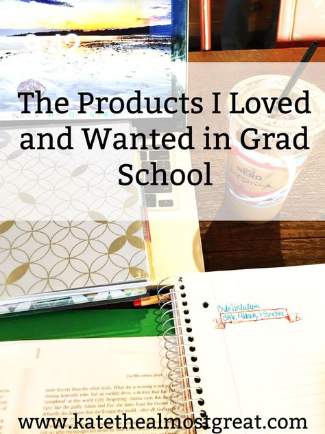 Boston lifestyle blogger Kate the (Almost) Great finished a masters in December 2017. 4 years after she started grad school, she shares the products he loved, and the ones she wanted, in grad school. Doctoral Program Organization, Masters Degree Organization, History Masters Degree, Nursing Grad School, Grad School Study Aesthetic, Np School Essentials, Grad School Organization, Grad School Motivation, Grad School Essentials