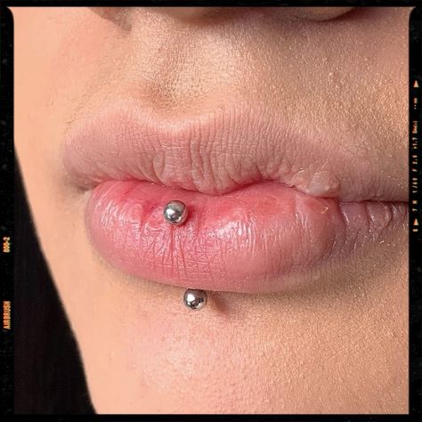 PIERCINGS Lip Piercing Small Lips, Lower Lip Piercing, Small Lips, Airbrush App, Labret Piercing, Lower Lip, Photo Edited, Lip Piercing, Tat Ideas