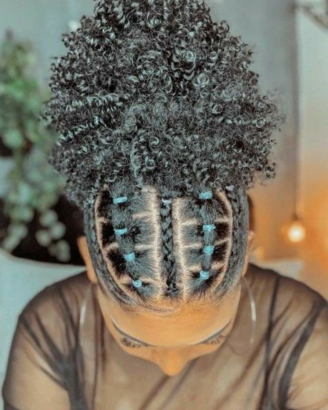 Cute Natural Hairstyles, Natural Hair Bun Styles, Curly Hair Videos, Protective Hairstyles For Natural Hair, Quick Natural Hair Styles, Girls Natural Hairstyles, Hair Twist Styles, Curly Hair Styles Easy, Natural Curls Hairstyles