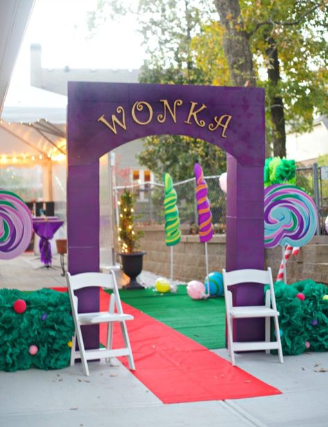 Create a magical and whimsical world with a Willy Wonka Halloween Party! A great theme for a birthday, bar mitzvah, or shower. Find ideas & projects here. Willy Wonka Party Decorations, Wonka Party Decorations, Willy Wonka Decorations, Wonka Decorations, Willy Wonka Halloween, Chocolate Factory Party, Charlie Chocolate Factory, Wonka Chocolate Factory, Wonka Party