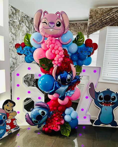 Lilo & Stitch Display 🌺 #liloandstitch #balloondecor #balloon #ledlights Balloon Backdrop, Lilo Stitch, Lilo And Stitch, Balloon Decorations, 3rd Birthday, Balloons, Led Lights, Birthday