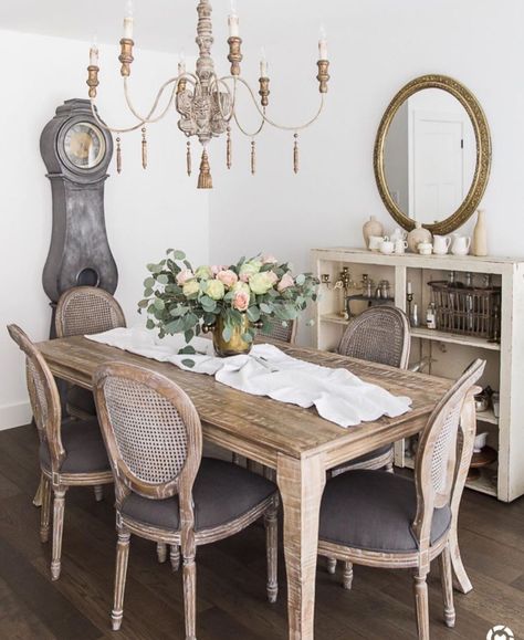 French Country Dining Rooms, French Country Dining Room Decor, French Country Chandelier, French Country Dining Room, Country Chandelier, Dining Room French, Country Dining Rooms, French Country Dining, Country Dining