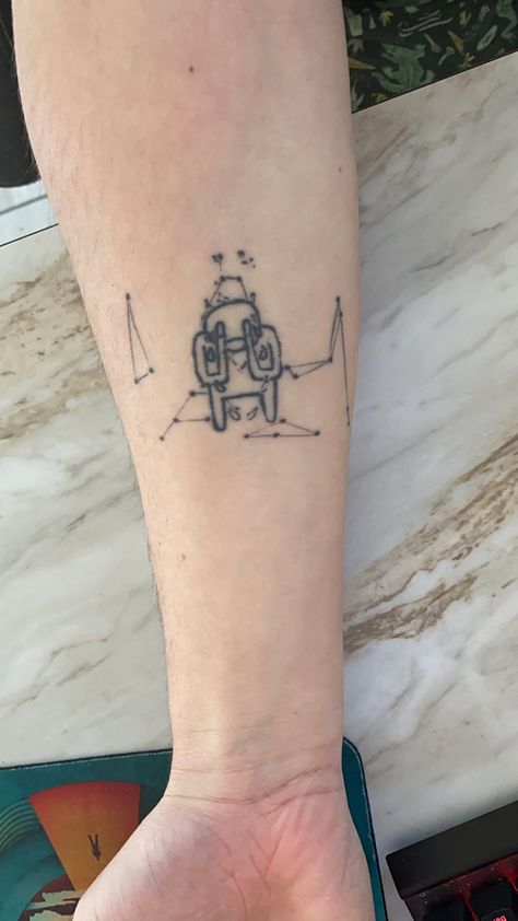 Amnesiac Tattoo, Cinephile Tattoo, Radio Head Tattoo, Radio Tattoo, Radiohead Tattoo, Radiohead Poster, Hand Poked Tattoo, Hand Poke, Poke Tattoo