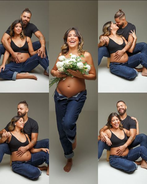 Photoshoot Pregnant Ideas, Studio Maternity Shoot Couple, Couple Pregnancy Pictures, Natural Maternity Photography, Diy Maternity Photos, Studio Maternity Shoot, Maternity Picture Outfits, Maternity Studio Photoshoot, Pregnancy Announcement Photoshoot