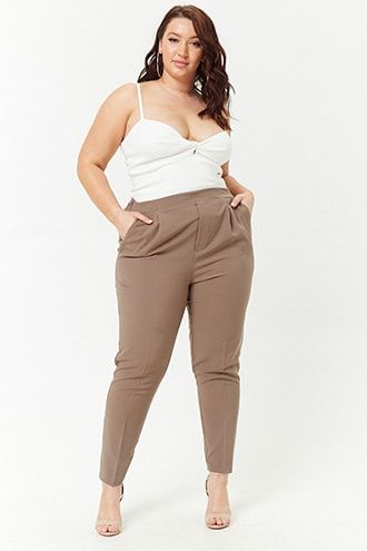 Plus Size High-Rise Creased Pants Khaki Pants Outfit Women Work, Khaki Pants Outfit Women, Khaki Pants Outfit, Formal Pant, High Waisted Dress Pants, Womens Suits Business, Plus Size Formal, Fashionista Clothes, Stylish Plus