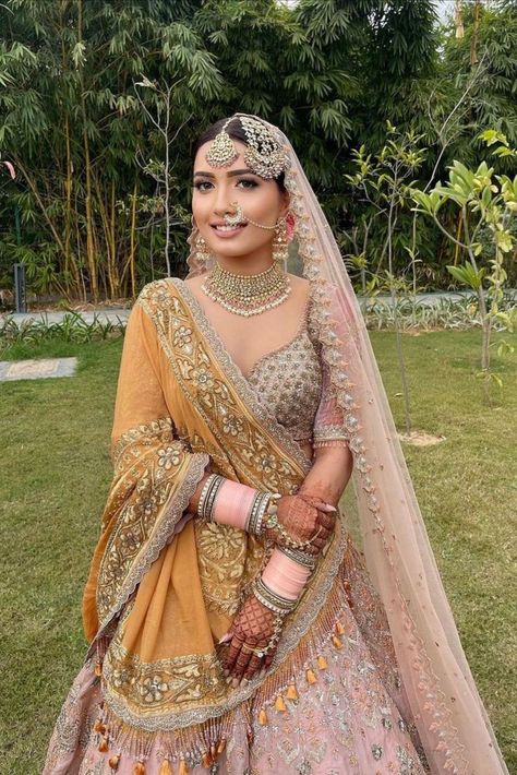 Bride in an offbeat wedding lehenga Nath Designs, Lehenga Color Combinations, Function Dresses, Indian Bride Outfits, Bridal Lehenga Collection, Bridal Outfit, Indian Bridal Wear, Lehenga Collection, Asian Bridal