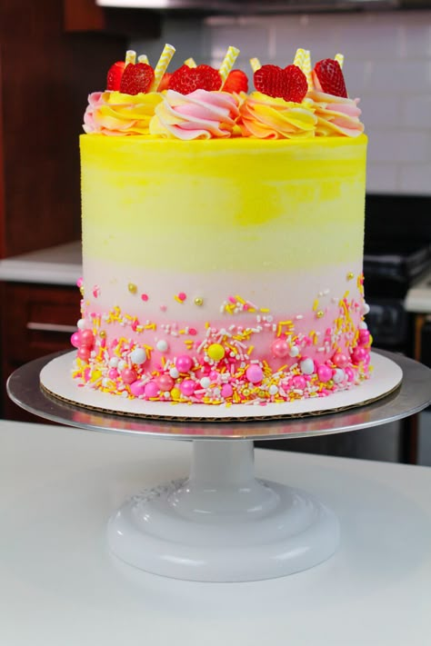 Pink Lemonade Frosting, Lemonade Ice Cream, Pink Lemonade Pie, Lemonade Cake Recipe, Pink Lemonade Cookies, Pink Lemonade Cake, Pink Lemonade Cupcakes, Lemonade Cake, Lemon Buttercream Frosting