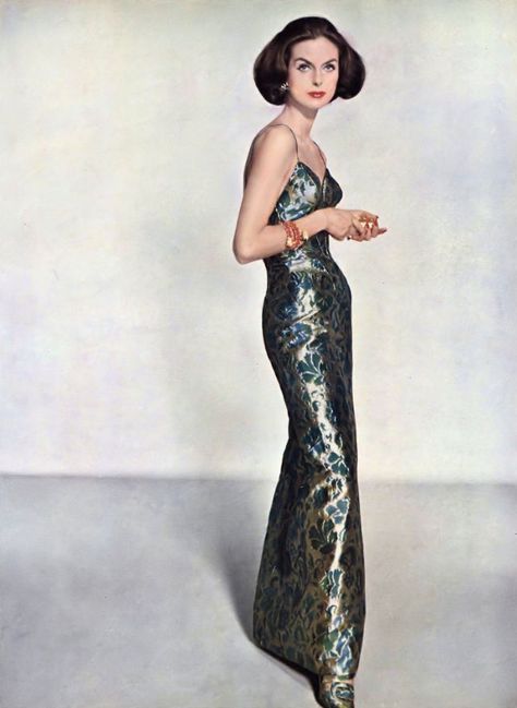 Beautiful Fashion Designs by James Galanos in the 1950s ~ Vintage Everyday Gold Brocade Dress, Lisa Fashion, Irving Penn, Fashion Walk, Beautiful Evening Dresses, Gold Brocade, Silk Chiffon Dress, Fashion 1950s, Sainte Marie