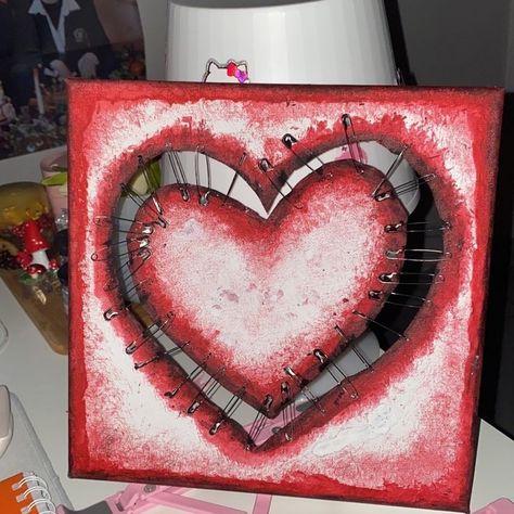 Heart Painting Ideas On Canvas, Heart Painting Aesthetic, Heart Canvas Painting Ideas, Diy Birthday Gifts For Boyfriend, Heart Canvas Painting, Heart Painting On Canvas, Valentine's Day Gifts For Boyfriend, Carcase Iphone