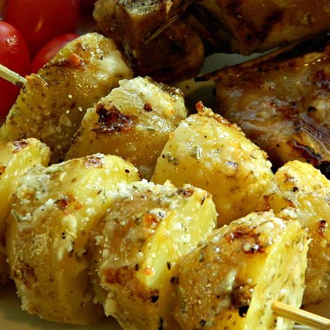 Skewered Grilled Potatoes | Allrecipes Grilled Potato Packets, Potato Skewers, Potato Kabobs, Bbq Side Dish, Dishes Recipe, Garlic Marinade, Bbq Side, Potato Pasta, Grilled Potatoes