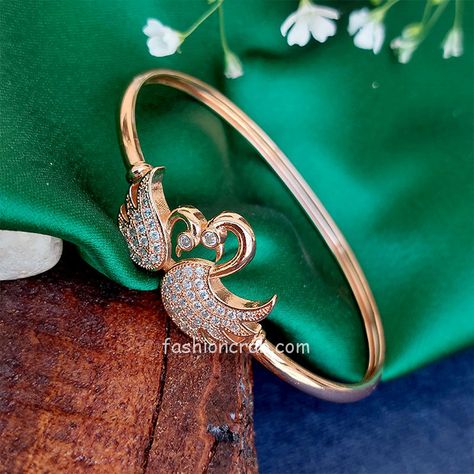 Swan Bracelet, Dress Anarkali, Lehenga Dress, Suit For Wedding, Gold Swan, Bold Statement Jewelry, Latest Bracelets, American Diamond Jewellery, Saree Lehenga