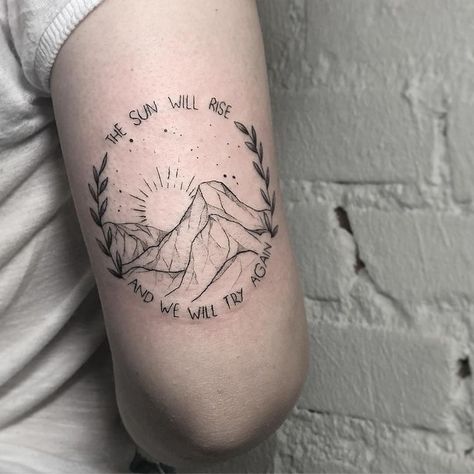 The Sun Will Rise, Health Tattoo, Shape Tattoo, Inspiration Tattoos, Detailed Tattoo, Pattern Tattoo, Simplistic Tattoos, Tattoo Ink, Piercing Tattoo