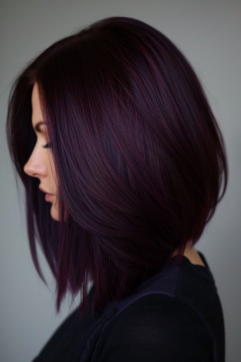 Purpleish Hair, Burgundy Purple Hair, Purple Burgundy Hair, Dark Burgundy Hair Color, Pelo Color Vino, Dark Purple Hair, Hair Challenge, Plum Hair, Medium Curly Hair Styles