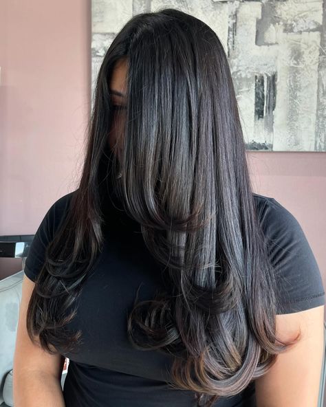 start booking that haircut appointment for next month 💇‍♀️ • • • • • • Dm or text to book 🫶 • • • • • • #layers #longhair #longlayers #layershaircut #layersonlayers #bangs #bangshairstyle #faceframing #womenhaircut #dfwstylist #blowout #blowdrystyle #blowouts #blowoutstyles #roundbrushblowout #roundbrush #bouncy #bouncyblowdry #bouncyhair #dfwhairsalon #haircut #bangs #bangswithlayers Black Blowout Hair, Straight Blowout, Haircut Bangs, Bouncy Blow Dry, Blowdry Styles, Bouncy Hair, Blowout Hair, Long Layers, Face Framing